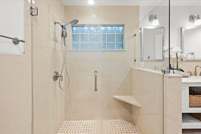 14525 NW 88th Avenue, Miami Lakes, FL 33018