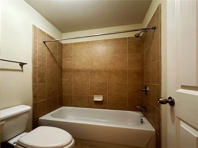 5132 Meridian Lane, Alpharetta, GA 30022