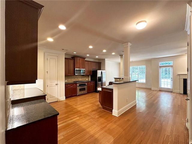 5132 Meridian Lane, Alpharetta, GA 30022