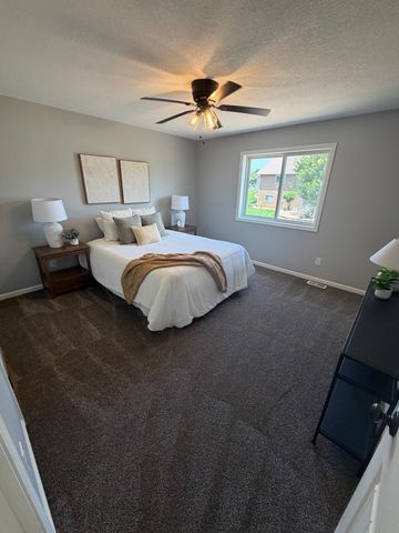 1625 Squirrel Way, New Richmond, WI 54017