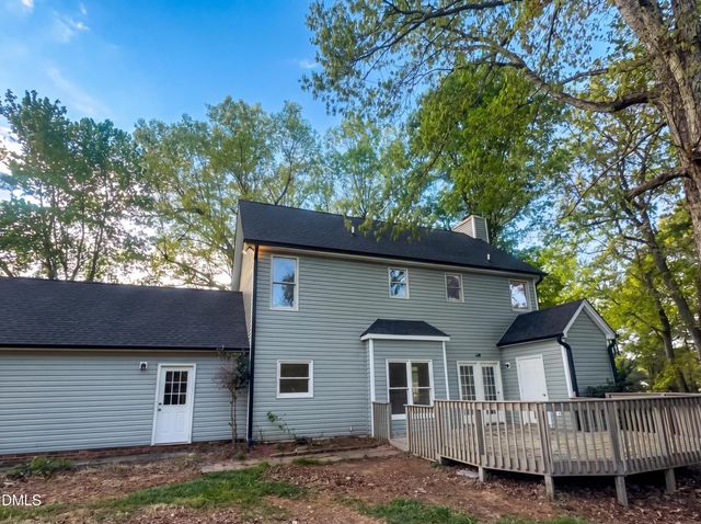 8988 Stamford Club Court, Rural Hall, NC 27045