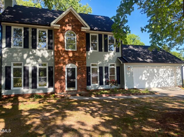 8988 Stamford Club Court, Rural Hall, NC 27045
