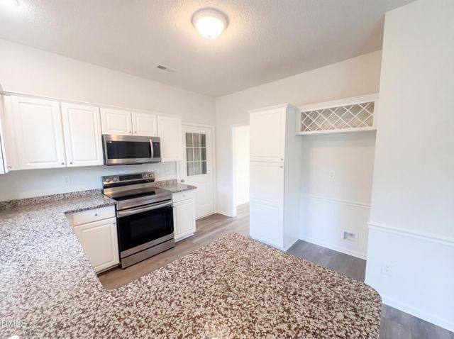 8988 Stamford Club Court, Rural Hall, NC 27045