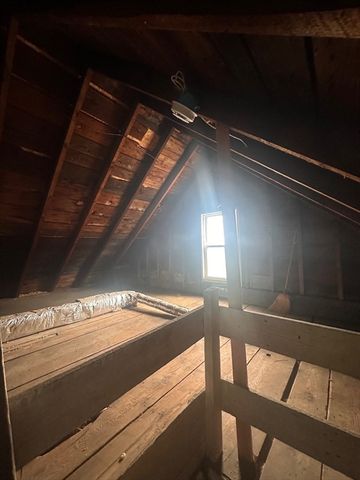 20 Summit Ave, Mansfield, MA 02048