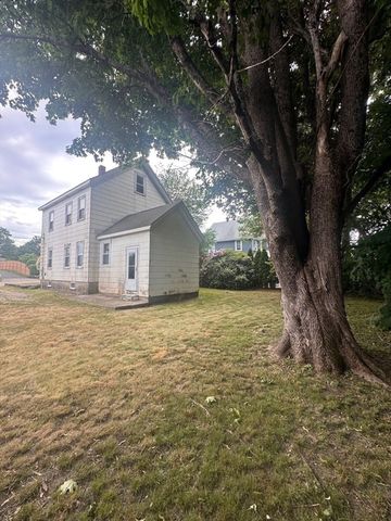 20 Summit Ave, Mansfield, MA 02048