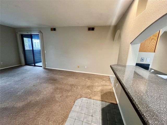 9797 E Peakview Ave C05, Englewood, CO 80111