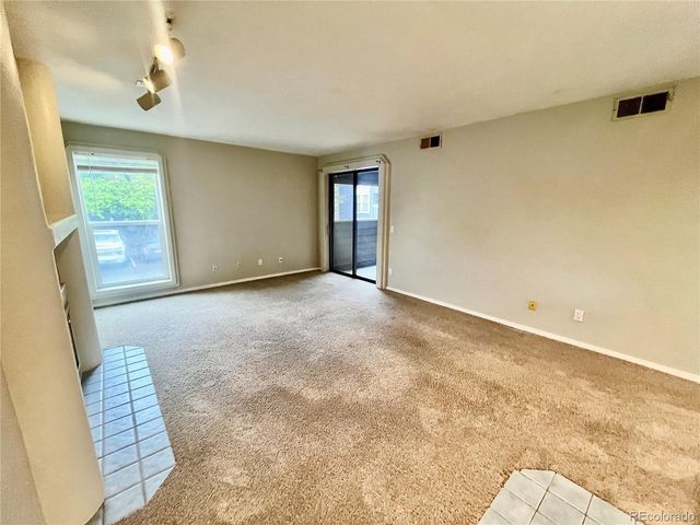 9797 E Peakview Ave C05, Englewood, CO 80111