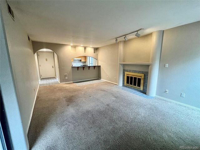9797 E Peakview Ave C05, Englewood, CO 80111