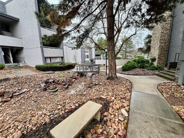 9797 E Peakview Ave C05, Englewood, CO 80111