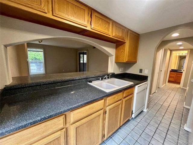 9797 E Peakview Ave C05, Englewood, CO 80111