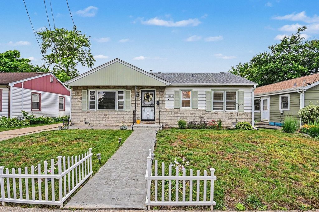 14806 Lawndale Avenue, Midlothian, IL 60445