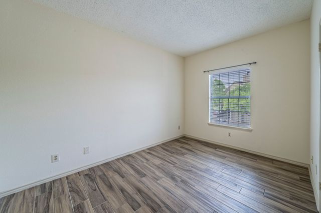 4101 Esters Road 110, Irving, TX 75038
