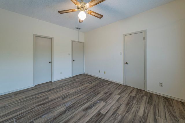 4101 Esters Road 110, Irving, TX 75038