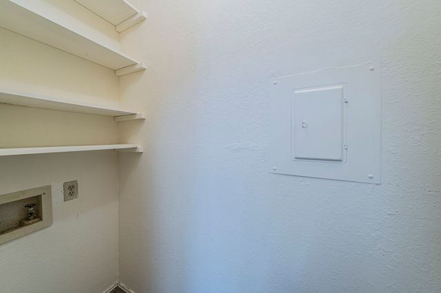 4101 Esters Road 110, Irving, TX 75038