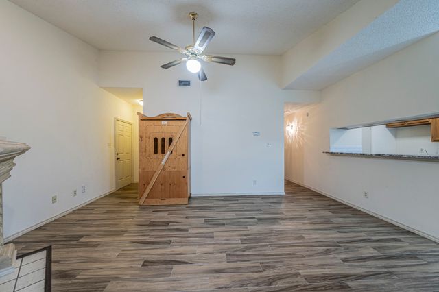 4101 Esters Road 110, Irving, TX 75038