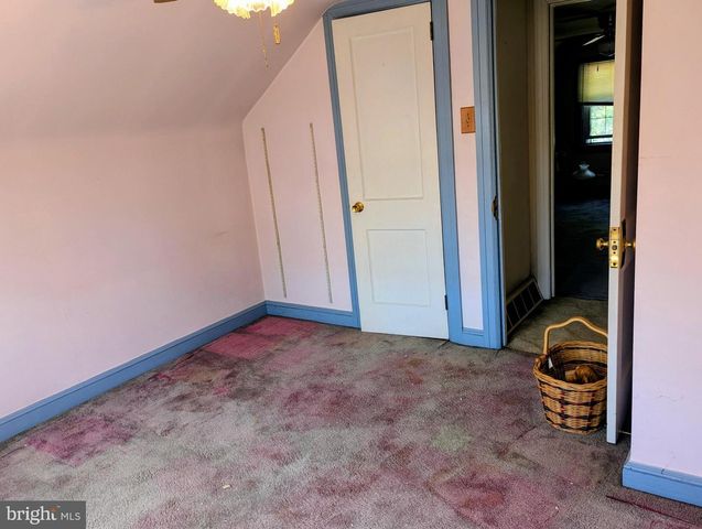 903 GALBRAITH AVE, Upper Chichester, PA 19061