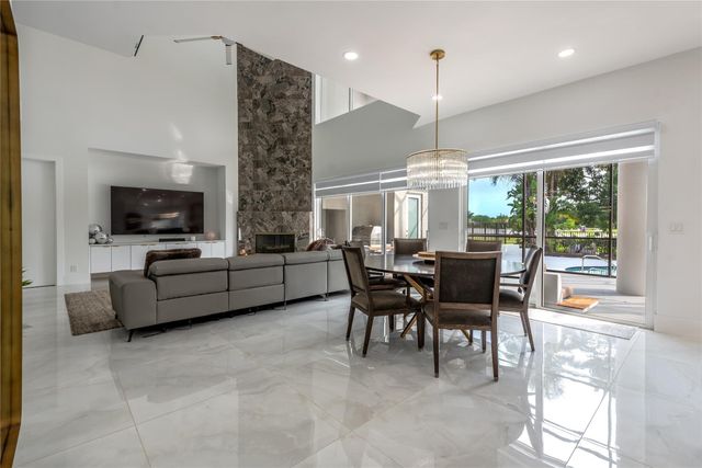 2090 Windsock Way, Wellington, FL 33414