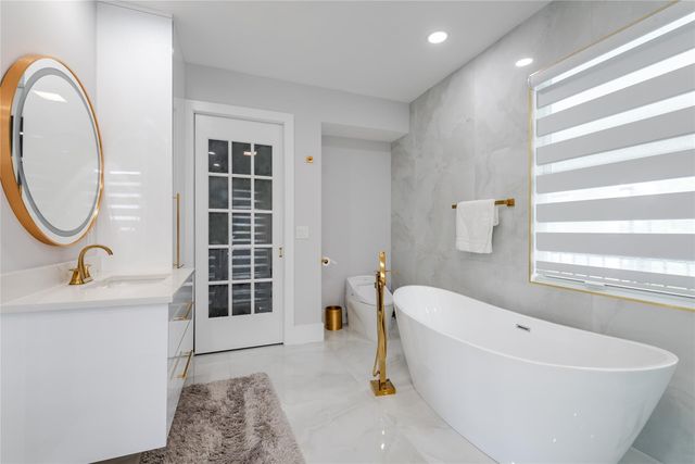 2090 Windsock Way, Wellington, FL 33414