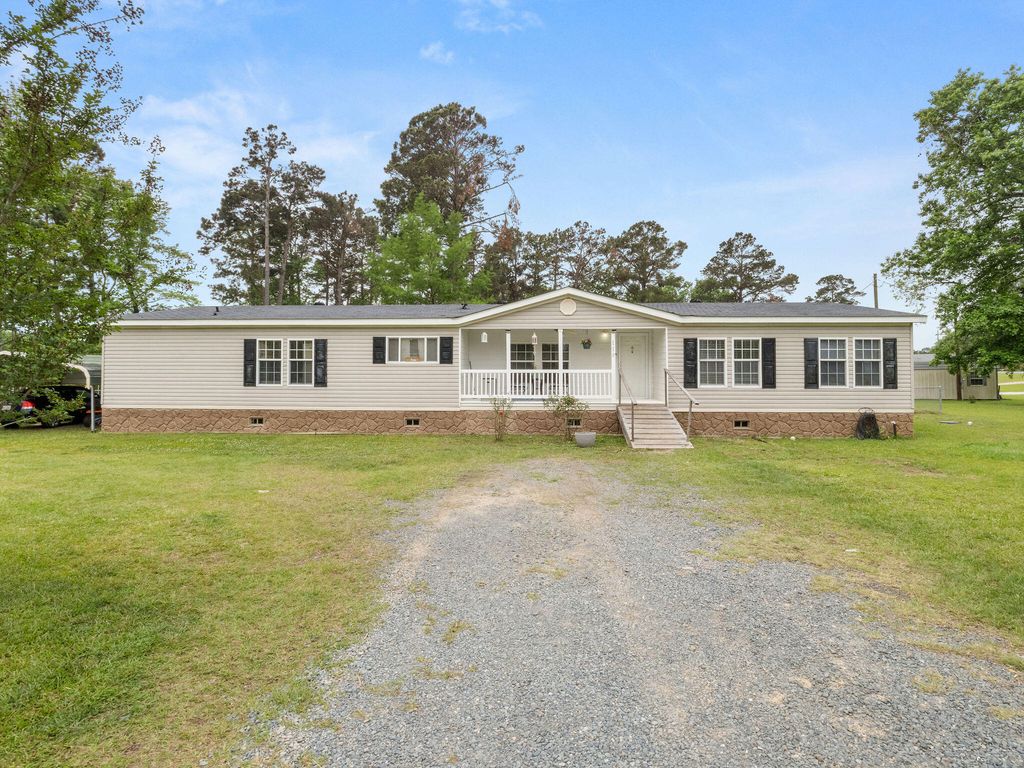 110 Liles, Anacoco, LA 71403