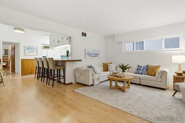 829-31 Avalon Ct, San Diego, CA 92109