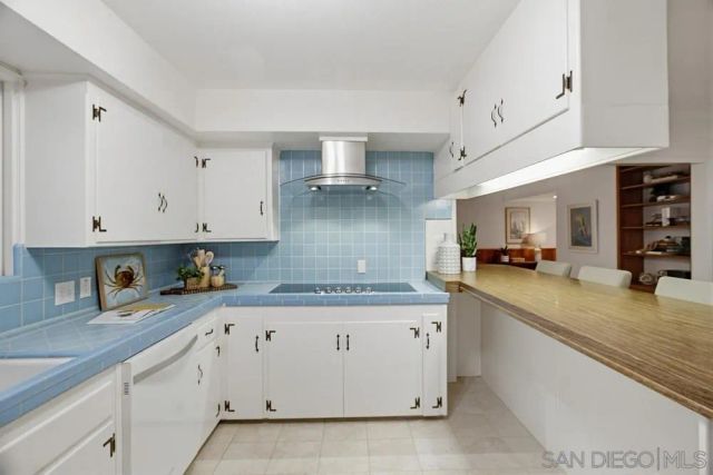 829-31 Avalon Ct, San Diego, CA 92109