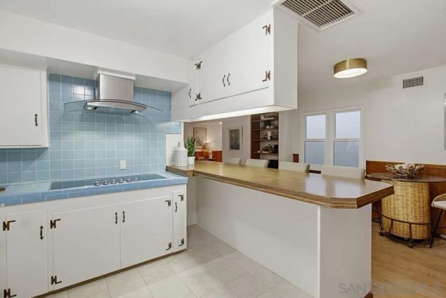 829-31 Avalon Ct, San Diego, CA 92109