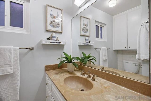 829-31 Avalon Ct, San Diego, CA 92109