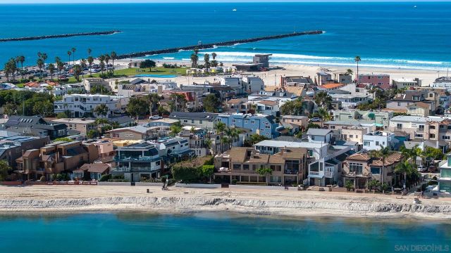 829-31 Avalon Ct, San Diego, CA 92109