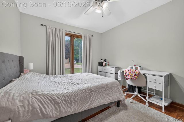 46362 Springhill Drive, Shelby Charter Township, MI 48317