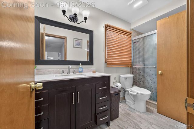 46362 Springhill Drive, Shelby Charter Township, MI 48317