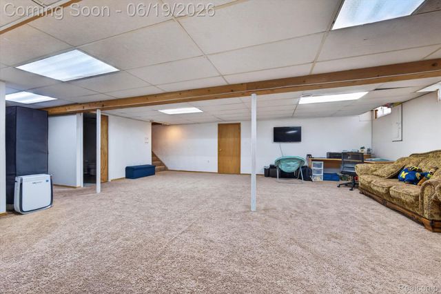 46362 Springhill Drive, Shelby Charter Township, MI 48317