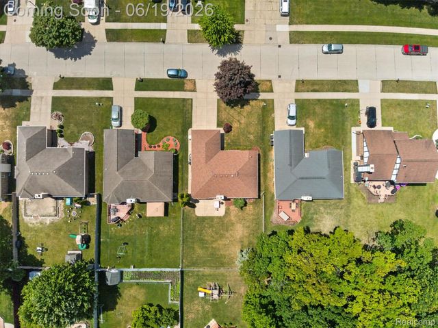 46362 Springhill Drive, Shelby Charter Township, MI 48317