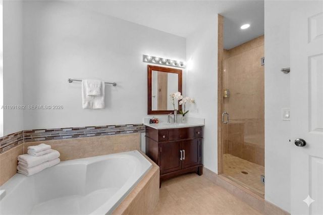 9761 NW 9th Street, Miami, FL 33172