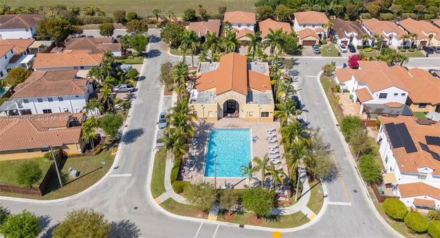 9761 NW 9th Street, Miami, FL 33172
