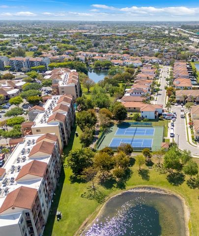 9761 NW 9th Street, Miami, FL 33172
