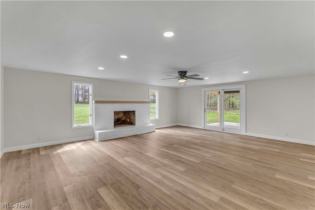 8195 N Palmyra Road, Canfield, OH 44406