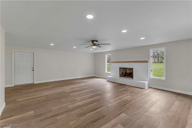 8195 N Palmyra Road, Canfield, OH 44406