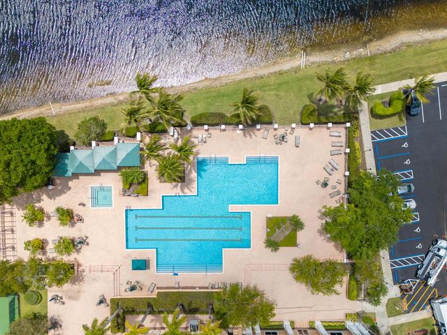 9344 S Belfort Circle 115-k4, Tamarac, FL 33321