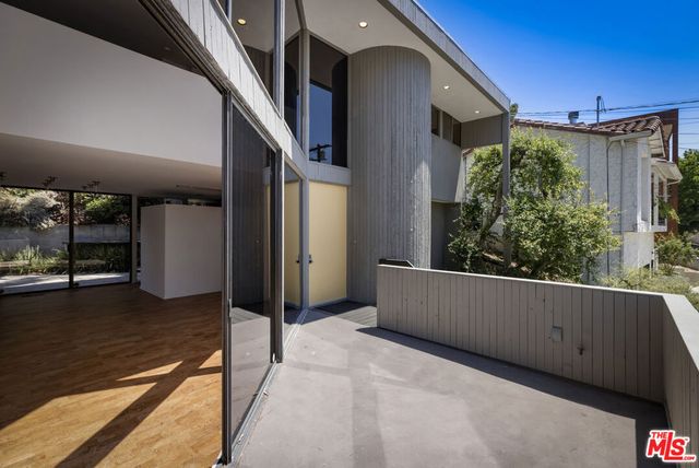 3035 Windsor Avenue, Los Angeles, CA 90039