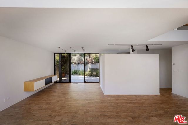 3035 Windsor Avenue, Los Angeles, CA 90039