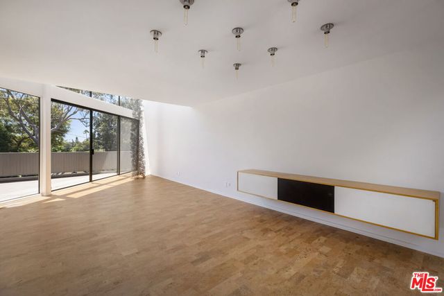 3035 Windsor Avenue, Los Angeles, CA 90039