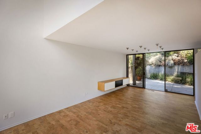 3035 Windsor Avenue, Los Angeles, CA 90039