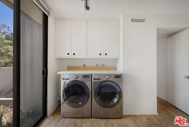 3035 Windsor Avenue, Los Angeles, CA 90039