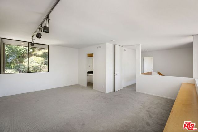 3035 Windsor Avenue, Los Angeles, CA 90039