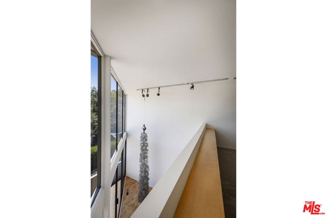 3035 Windsor Avenue, Los Angeles, CA 90039