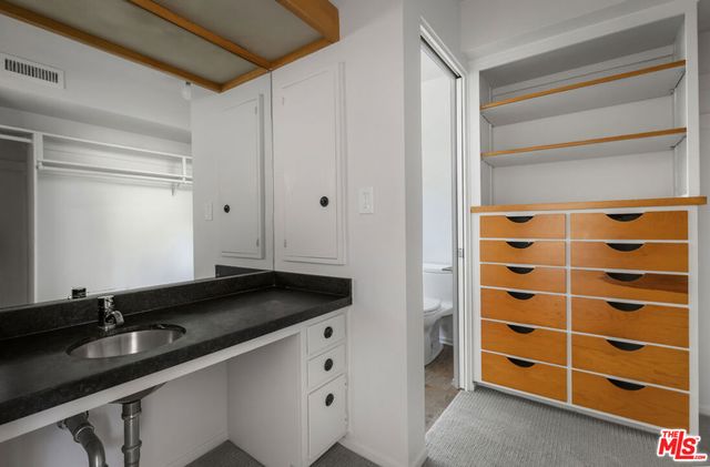 3035 Windsor Avenue, Los Angeles, CA 90039