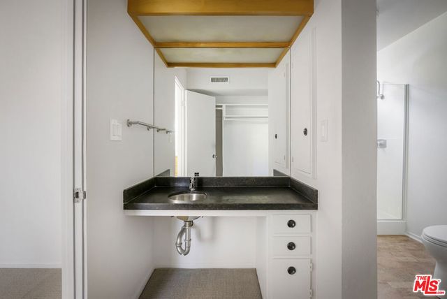 3035 Windsor Avenue, Los Angeles, CA 90039