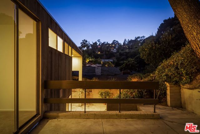 3035 Windsor Avenue, Los Angeles, CA 90039