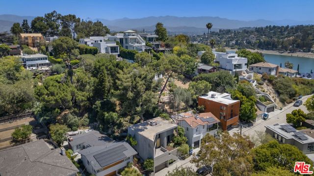 3035 Windsor Avenue, Los Angeles, CA 90039
