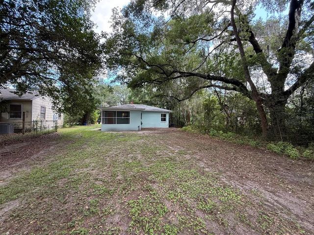 926 NW 24TH AVENUE, Gainesville, FL 32609